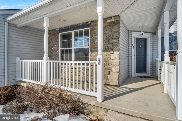 86 BARLEY CIR, Hanover, PA 17331