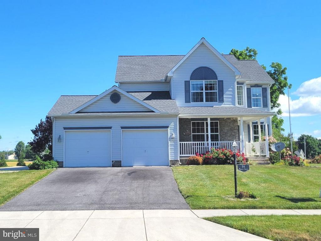 86 BARLEY CIR, Hanover, PA 17331