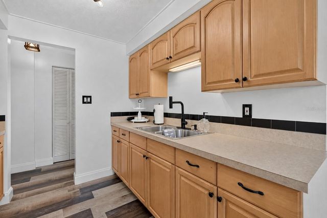 1748 GREENLEA DRIVE, Clearwater, FL 33755