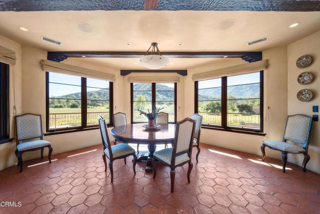 561 Saddle Lane, Ojai, CA 93023