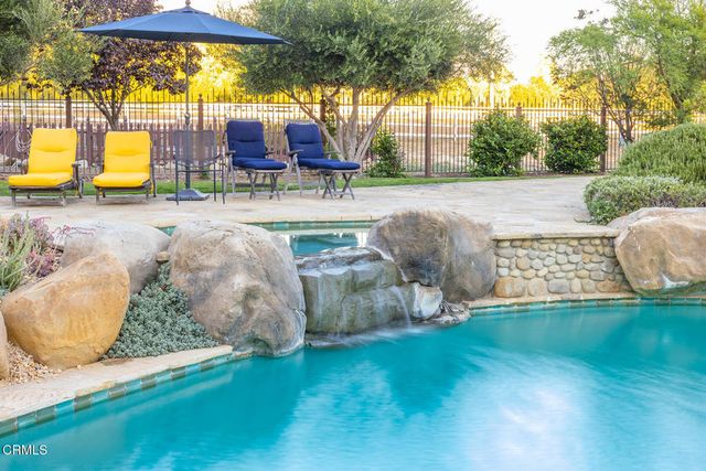 561 Saddle Lane, Ojai, CA 93023
