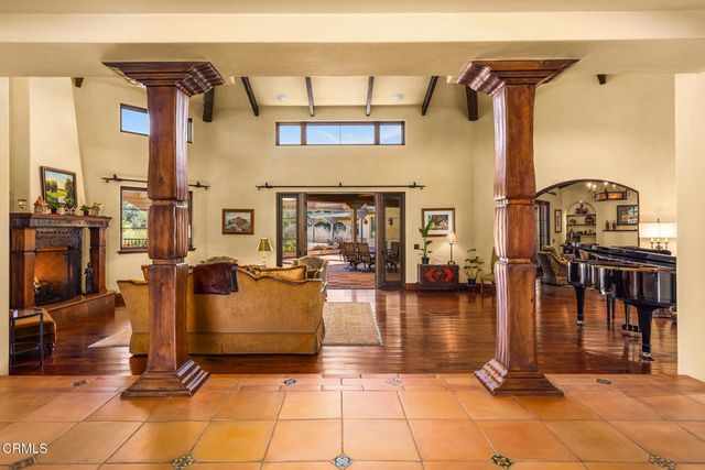 561 Saddle Lane, Ojai, CA 93023