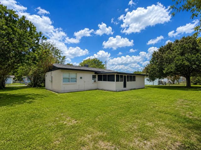 1606 N 14th Street, Fort Pierce, FL 34950