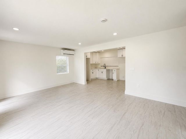 1606 N 14th Street, Fort Pierce, FL 34950