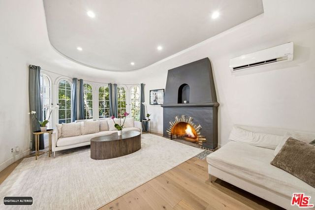 9051 Dicks Street, West Hollywood, CA 90069