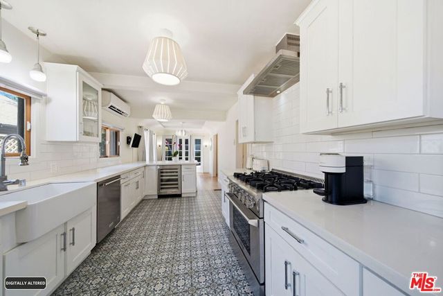 9051 Dicks Street, West Hollywood, CA 90069