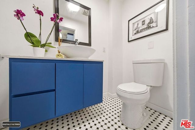 9051 Dicks Street, West Hollywood, CA 90069