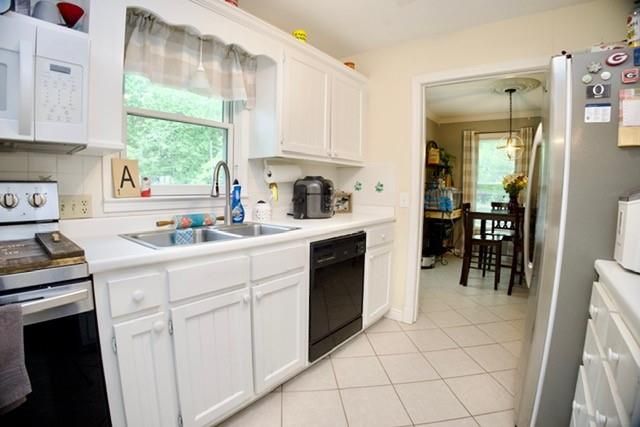 5566 Fisherman Court, Villa Rica, GA 30180