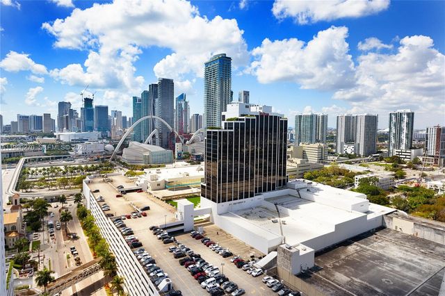 1750 N Bayshore Dr 2804, Miami, FL 33132