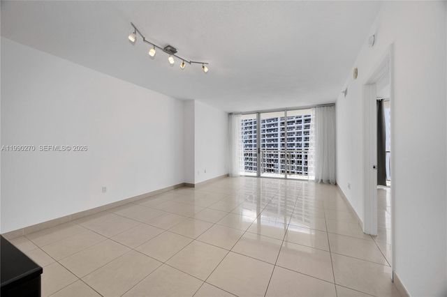 1750 N Bayshore Dr 2804, Miami, FL 33132