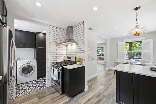 615 Madison Avenue, Redwood City, CA 94061