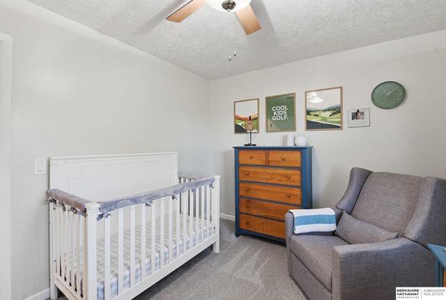 9906 Evans Street, Omaha, NE 68134