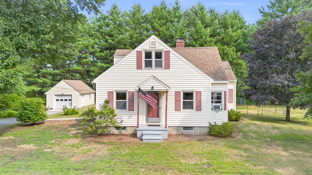 11 Warren, Georgetown, MA 01833