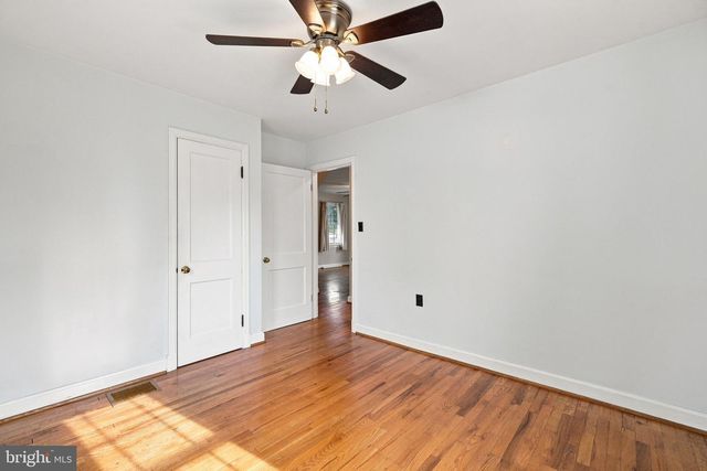 12 N PURCELL AVE, Winchester, VA 22601