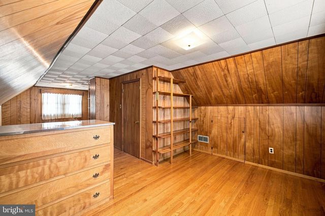 12 N PURCELL AVE, Winchester, VA 22601