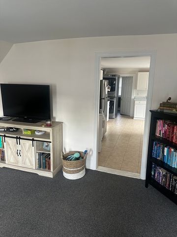 4 Herbert 3, Wakefield, MA 01880