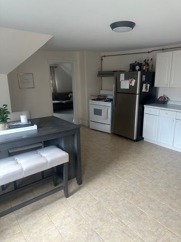 4 Herbert 3, Wakefield, MA 01880