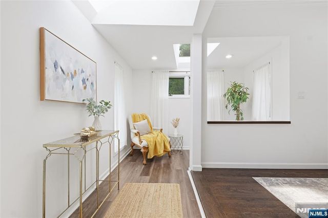 143 Veazy Street, North Caldwell, NJ 07006