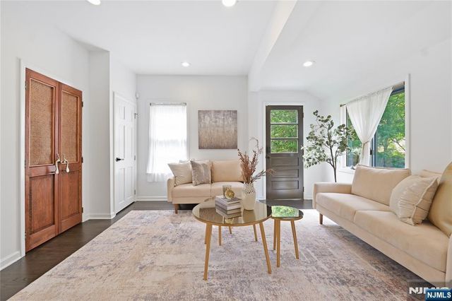 143 Veazy Street, North Caldwell, NJ 07006