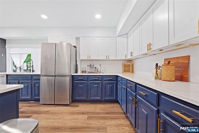 143 Veazy Street, North Caldwell, NJ 07006