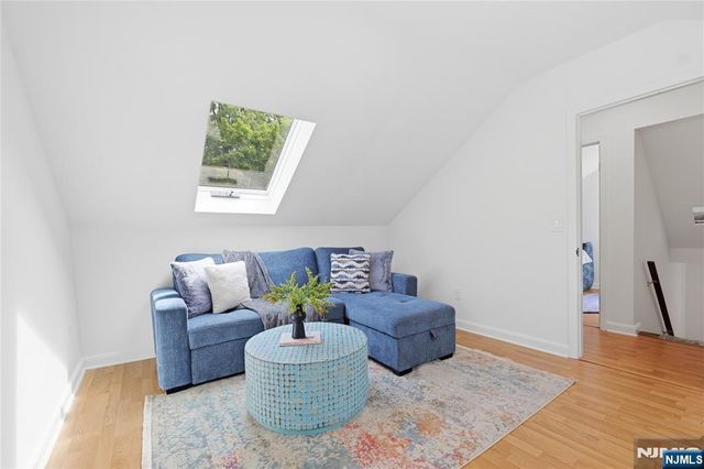 143 Veazy Street, North Caldwell, NJ 07006