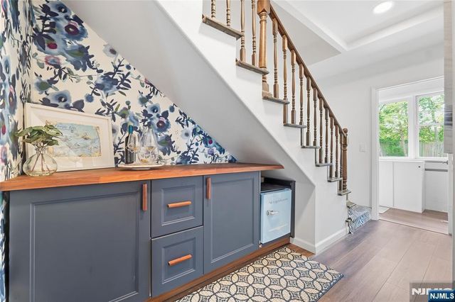 143 Veazy Street, North Caldwell, NJ 07006