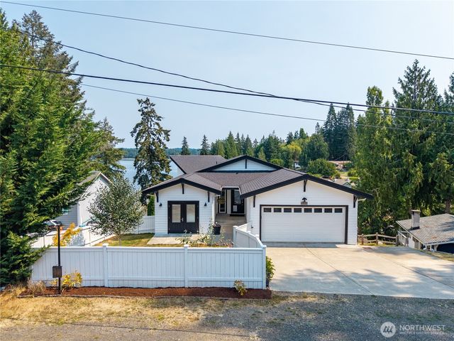 2142 Island Drive NW, Olympia, WA 98502