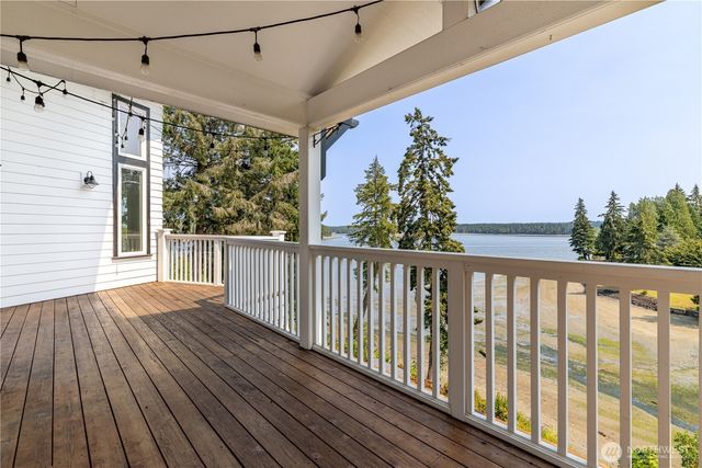 2142 Island Drive NW, Olympia, WA 98502