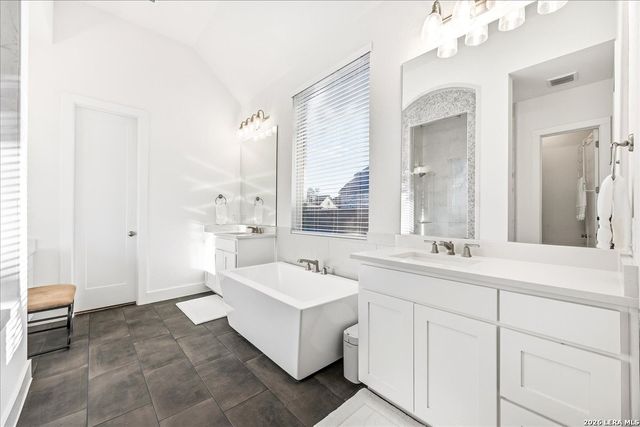 421 Corwin Springs, Cibolo, TX 78108