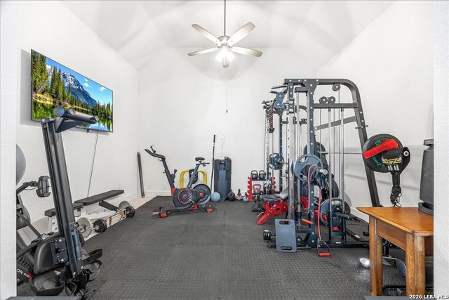 421 Corwin Springs, Cibolo, TX 78108