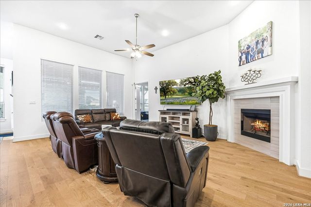 421 Corwin Springs, Cibolo, TX 78108