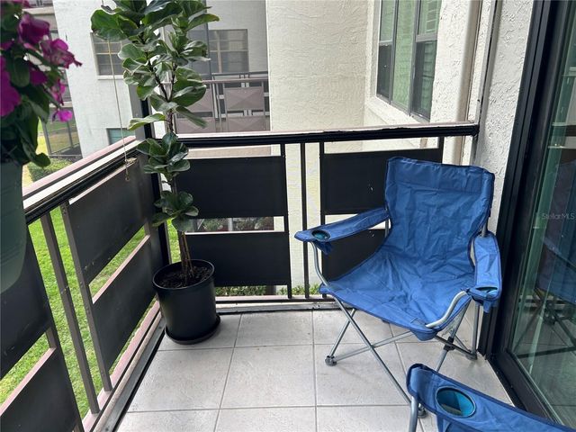 6190 80TH STREET N 204, St Petersburg, FL 33709