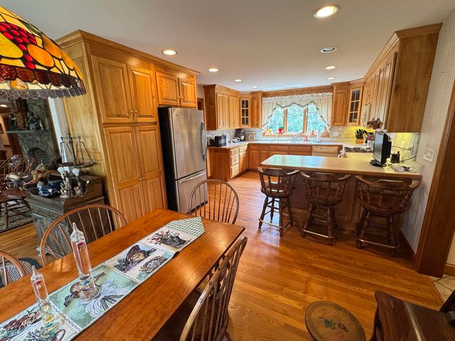 24 Locke Road, Hampton, NH 03842