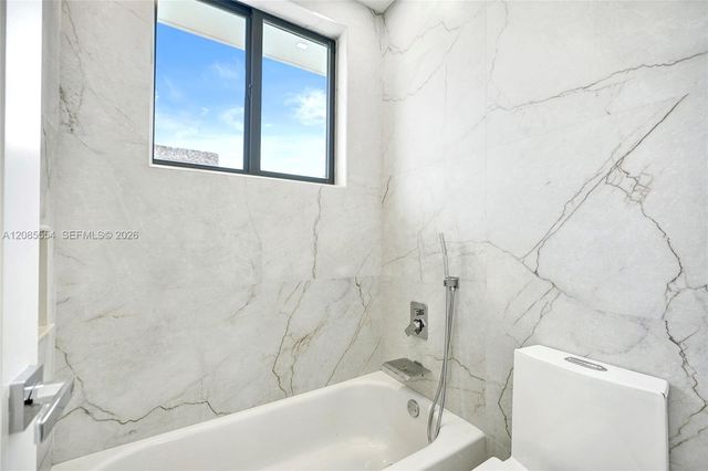 4616 SW 32nd Avenue A1, Dania Beach, FL 33312