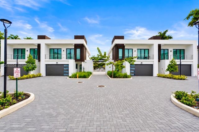 4616 SW 32nd Avenue A1, Dania Beach, FL 33312