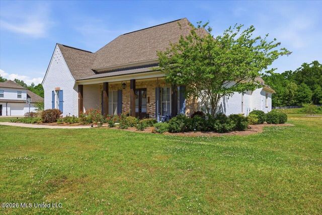 180 Crossview Place, Brandon, MS 39047
