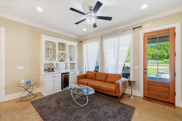 180 Crossview Place, Brandon, MS 39047
