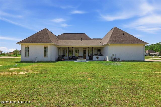 180 Crossview Place, Brandon, MS 39047