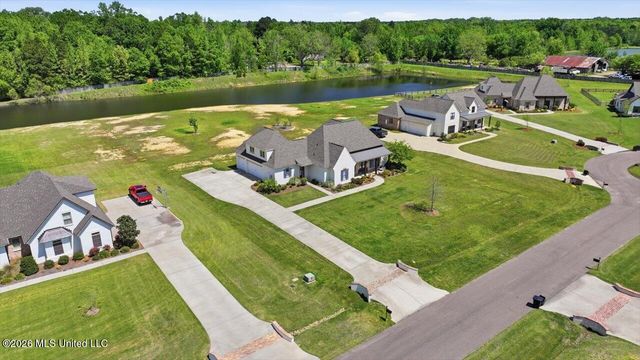 180 Crossview Place, Brandon, MS 39047
