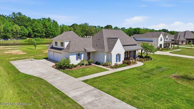 180 Crossview Place, Brandon, MS 39047