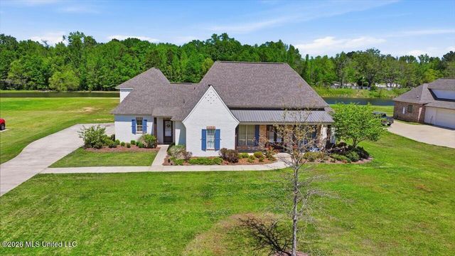 180 Crossview Place, Brandon, MS 39047