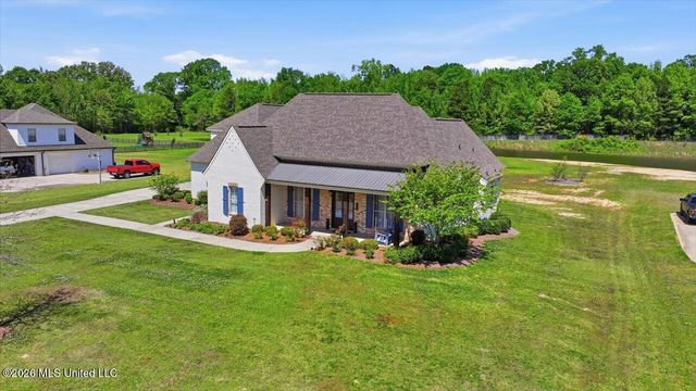 180 Crossview Place, Brandon, MS 39047