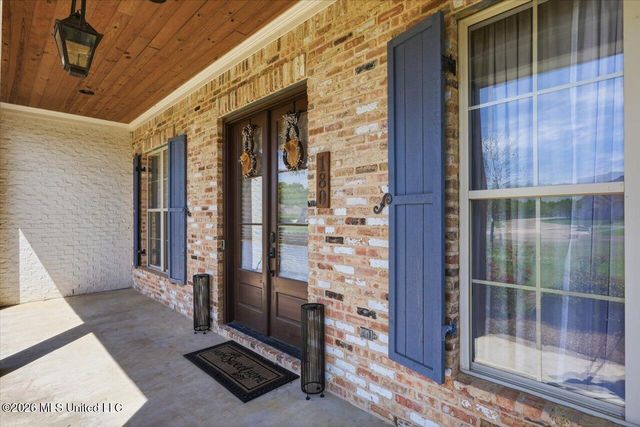 180 Crossview Place, Brandon, MS 39047
