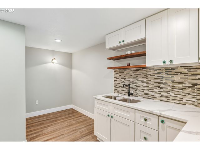 29201 Se HILLYARD Dr, Boring, OR 97009