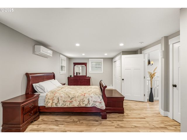 29201 Se HILLYARD Dr, Boring, OR 97009