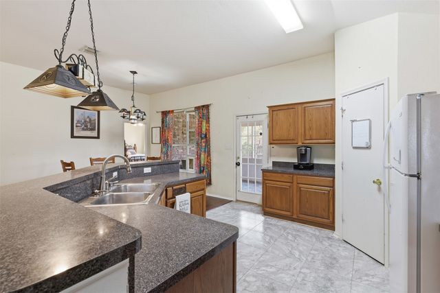 213 Sardius Boulevard, Granbury, TX 76049