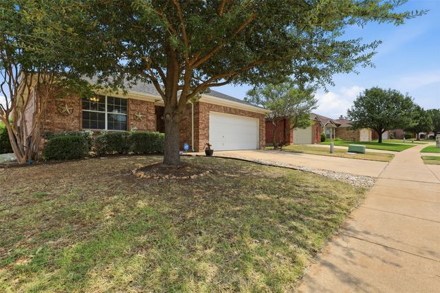 213 Sardius Boulevard, Granbury, TX 76049