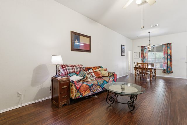 213 Sardius Boulevard, Granbury, TX 76049