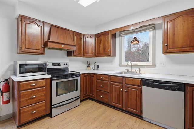 410 Hurricane Hill Road, Mason, NH 03048