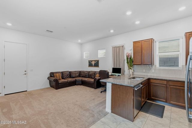 10955 W Radcliff Drive, Marana, AZ 85653